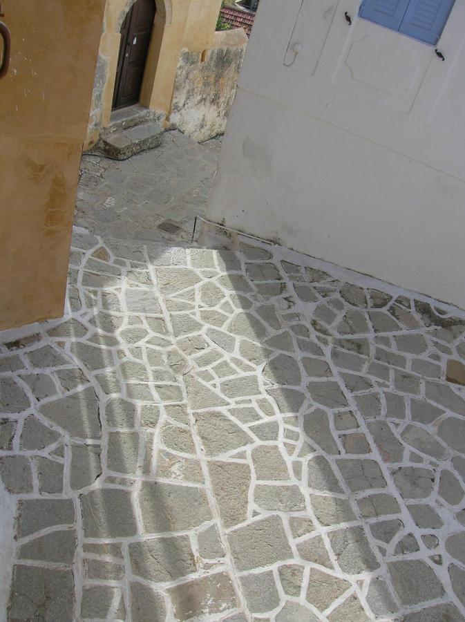 Marthas Traditional House Symi Exterior photo