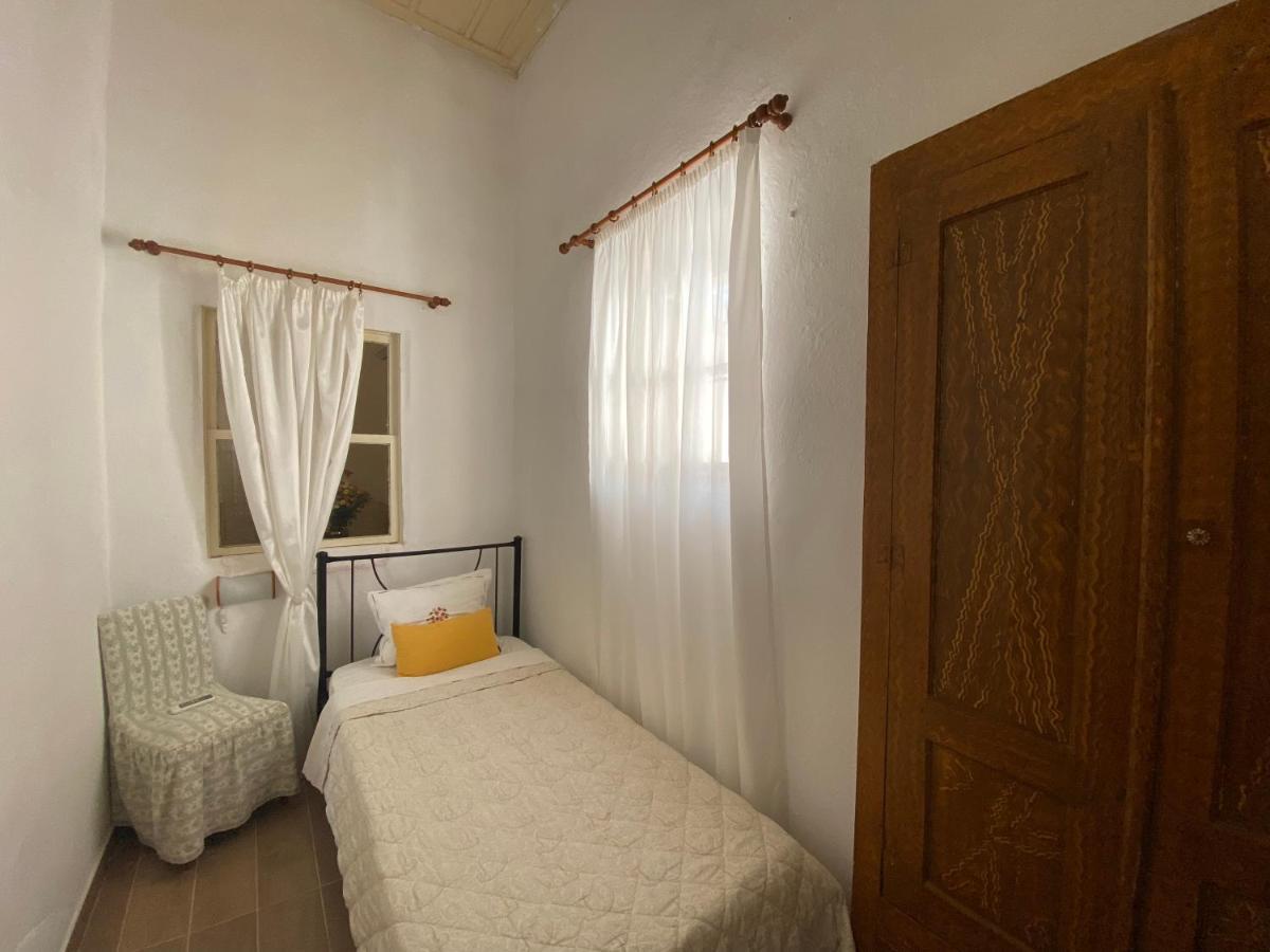 Marthas Traditional House Symi Exterior photo